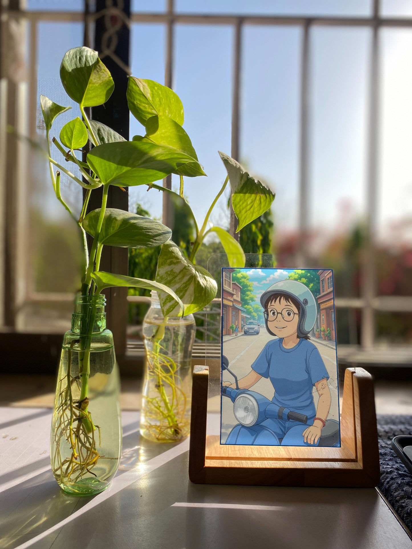 Personalized Illustration Frame with Wooden Stand